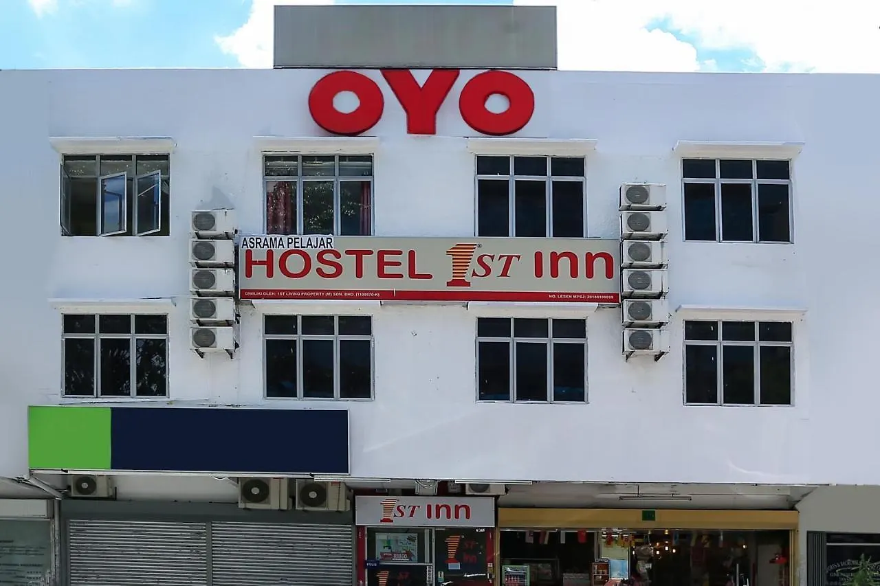 **  Oyo 89891 1St Inn Hotel Subang Subang Jaya Malaysia